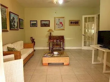 Chester Avenue Guest House Kingston